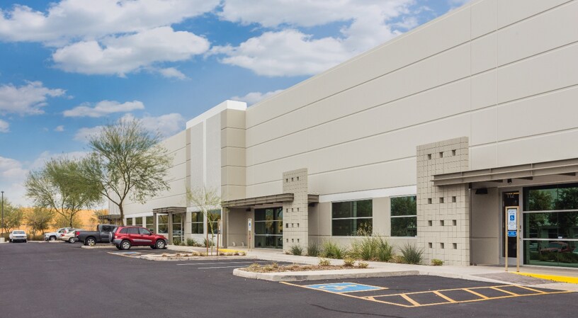 23040 N 11th Ave, Phoenix, AZ à louer - Photo de l’immeuble – Image 2 sur 3