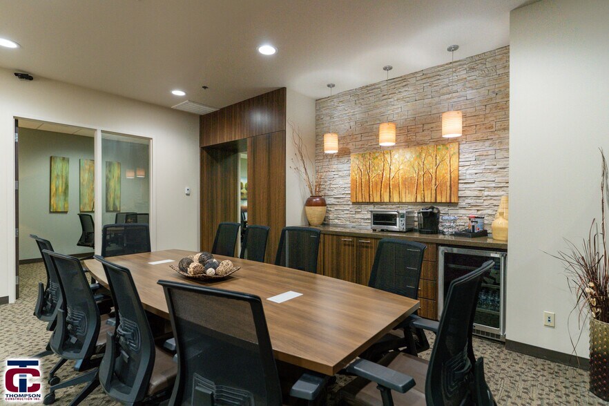 8126 S Mingo Rd, Tulsa, OK à louer - Photo intérieure – Image 1 sur 13