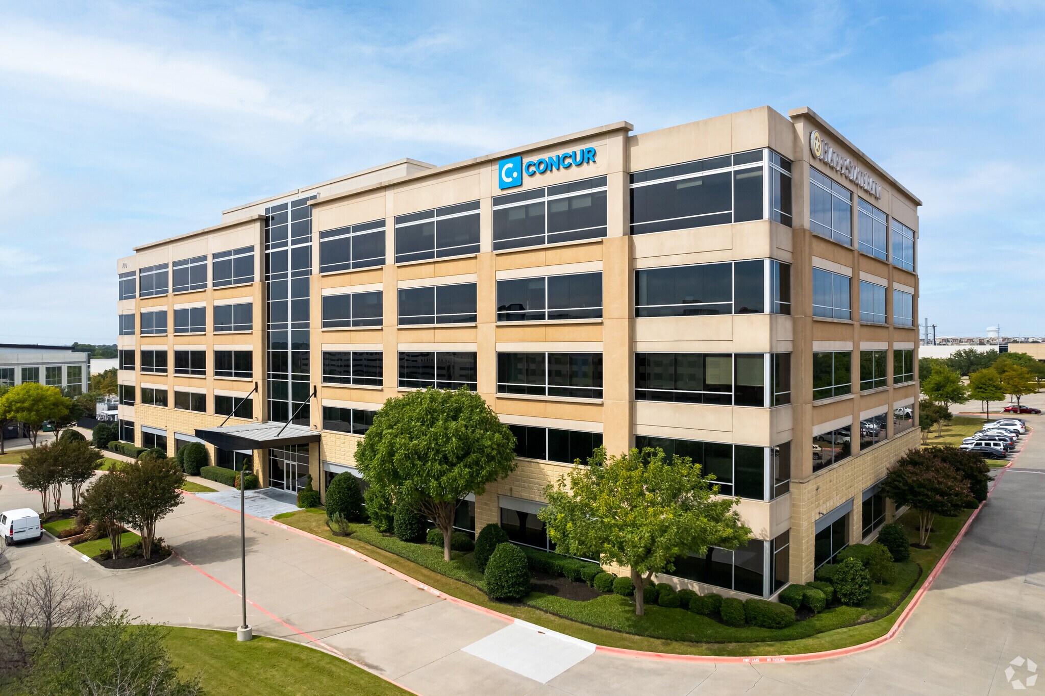 700 Central Expy S, Allen, TX à louer Photo principale– Image 1 sur 8