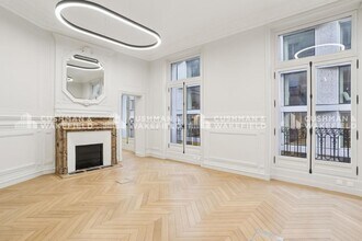 57 Avenue Franklin D. Roosevelt, Paris à louer Photo intérieure– Image 1 sur 9