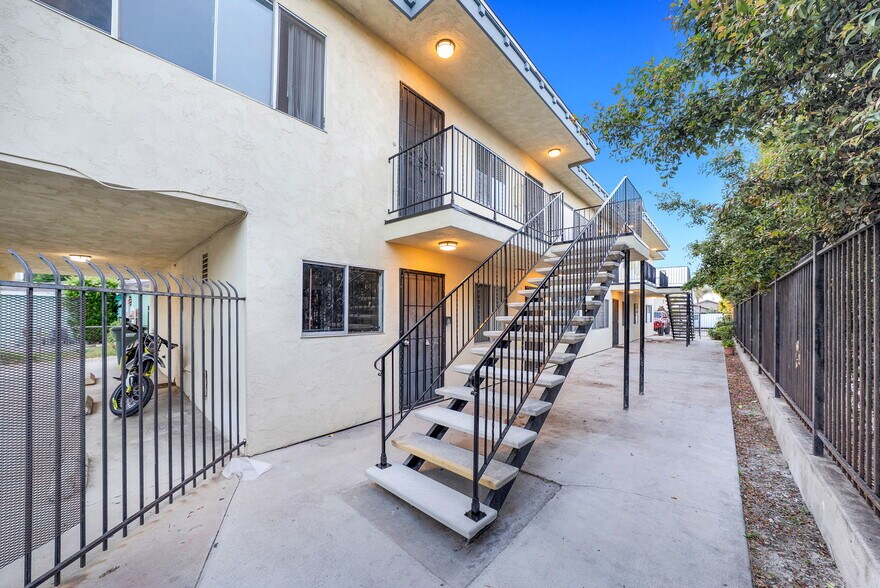 1041 Calla Ave, Imperial Beach, CA à vendre - Photo de l’immeuble – Image 3 sur 27