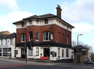 Plus de détails pour 237 Lewisham Way, Londres - Local commercial à louer
