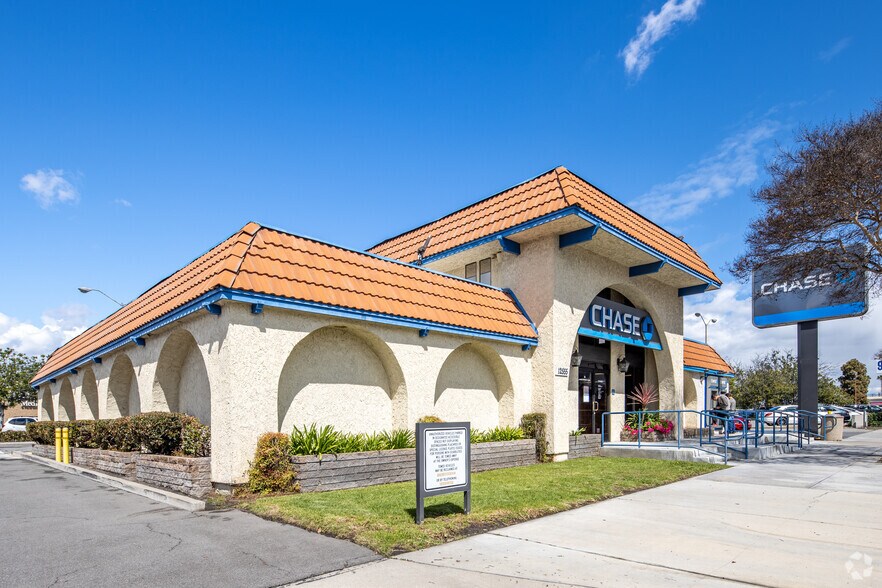 12555 Valley View St, Garden Grove, CA à louer - Photo principale – Image 1 sur 13