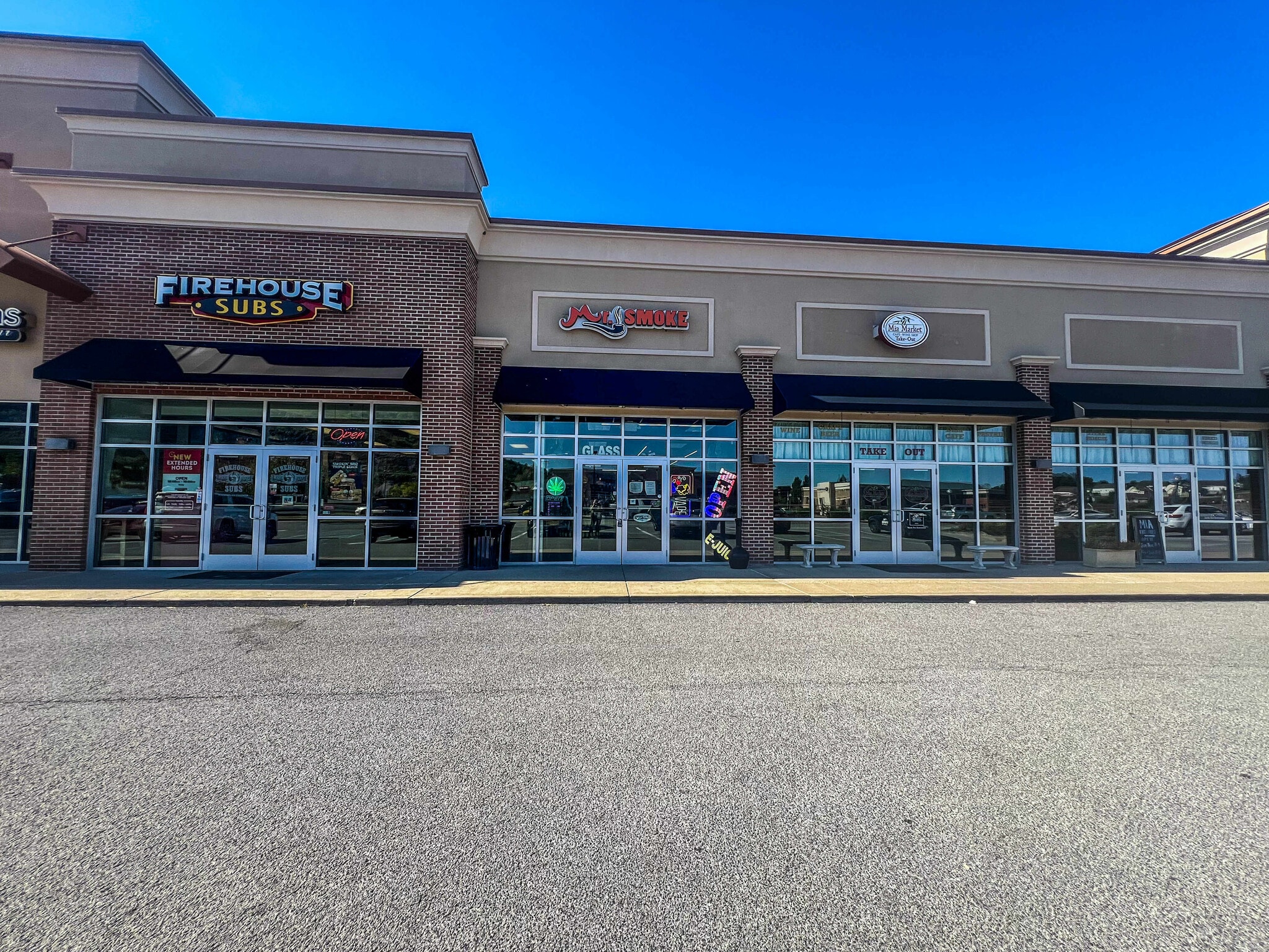 139 Conference Center Way, Bridgeport, WV à louer Photo de l’immeuble– Image 1 sur 12