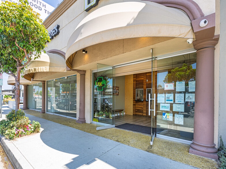 8328-8332 Lincoln Blvd, Los Angeles, CA à vendre - Photo de l’immeuble – Image 2 sur 24