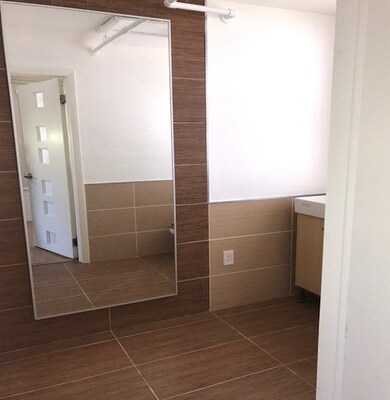 2901 1st Ave N, Saint Petersburg, FL à louer - Photo de l’immeuble – Image 3 sur 14