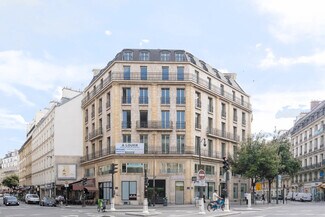 Plus de détails pour 13 Place Kossuth, Paris - Bureau à louer
