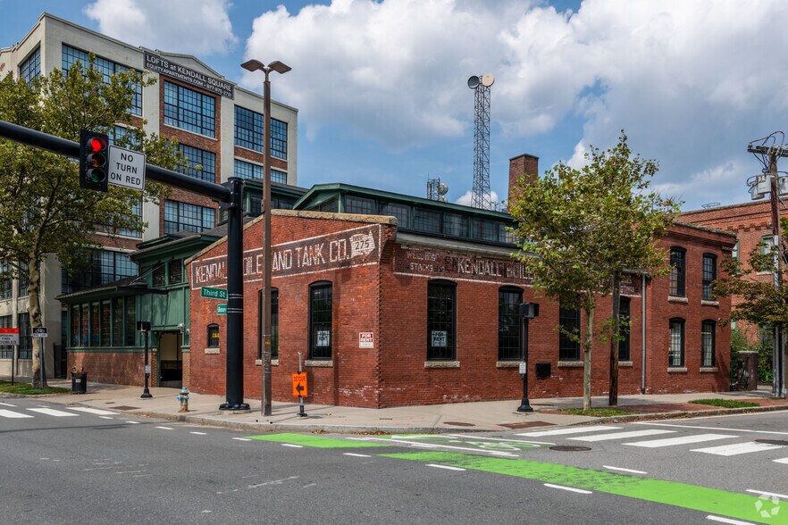 275 Third St, Cambridge, MA à louer - Photo principale – Image 1 sur 16