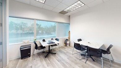 2901 E Camelback Rd, Phoenix, AZ à louer Photo intérieure– Image 2 sur 7