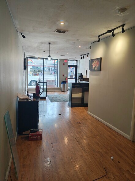 6212-6214 Ridge Ave, Philadelphia, PA à louer - Photo intérieure – Image 3 sur 9
