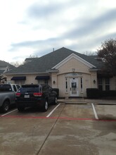 3131 Cross Timbers Rd, Flower Mound, TX à louer Photo de l’immeuble– Image 2 sur 10