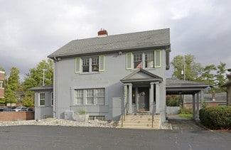 Plus de détails pour 887 E Maple Rd, Birmingham, MI - Bureau/Local commercial à louer