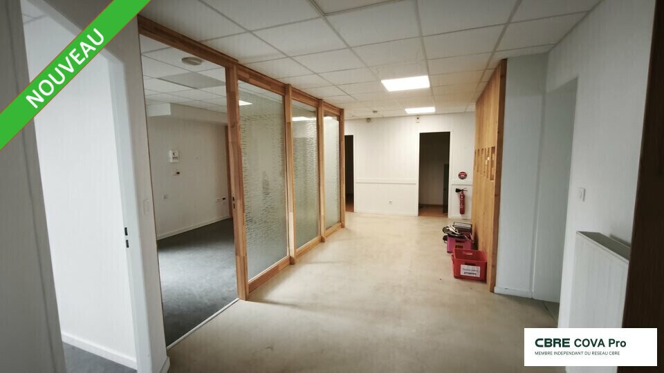 Bureau dans Besançon à louer - Photo intérieure – Image 1 sur 8