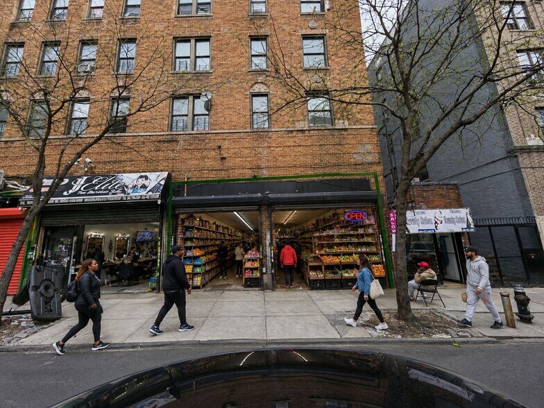 82 W 162nd St, Bronx, NY à louer - Photo principale – Image 1 sur 2