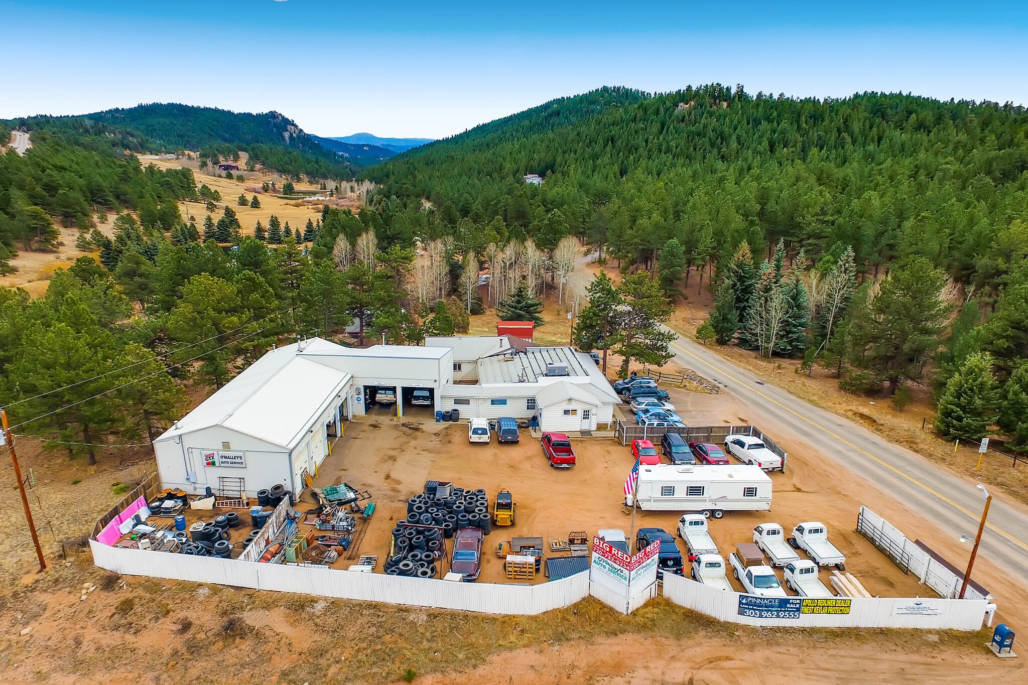 22 Roland Dr, Bailey, CO à louer Photo principale– Image 1 sur 6