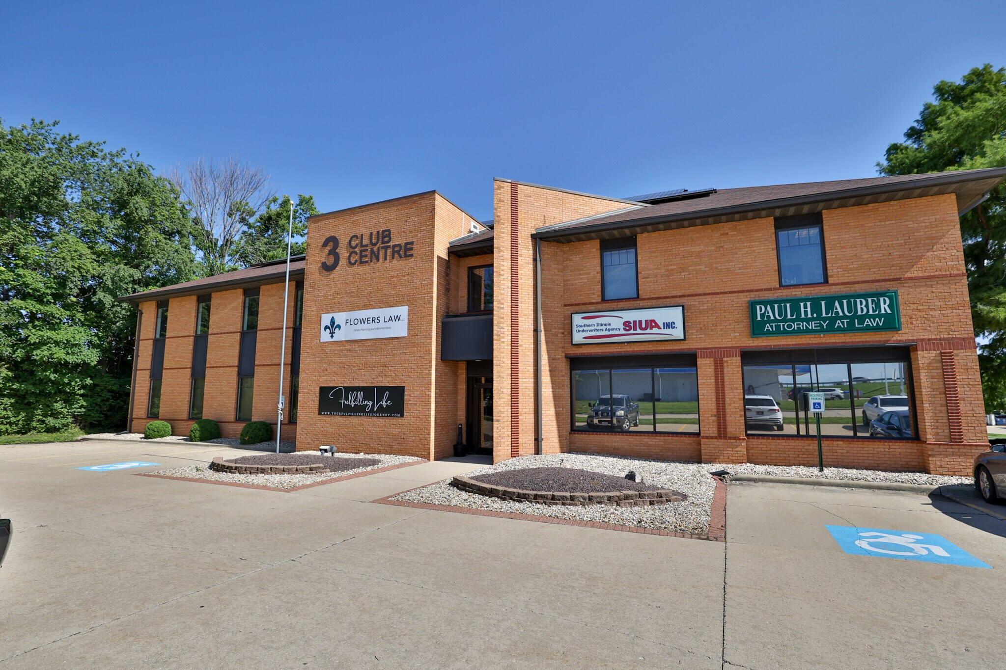 3 Club Centre Ct, Edwardsville, IL à louer Photo de l’immeuble– Image 1 sur 16
