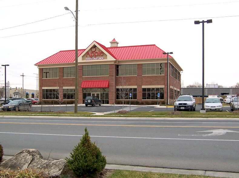 1850 S Loudoun St, Winchester, VA à louer - Photo de l’immeuble – Image 2 sur 5