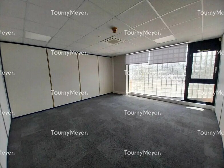 Bureau dans Toulouse à louer - Photo de l’immeuble – Image 2 sur 10