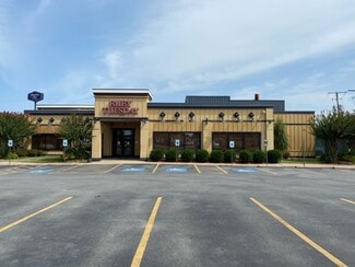Plus de détails pour 115 E Harrell Dr, Russellville, AR - Local commercial à louer