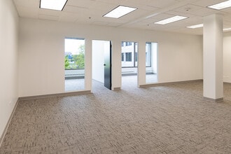 1827 Walden Office Sq, Schaumburg, IL à louer Photo intérieure– Image 2 sur 7