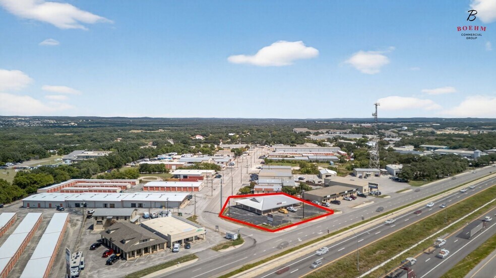 32840 IH-10 W, Boerne, TX à louer - Photo de l’immeuble – Image 2 sur 41