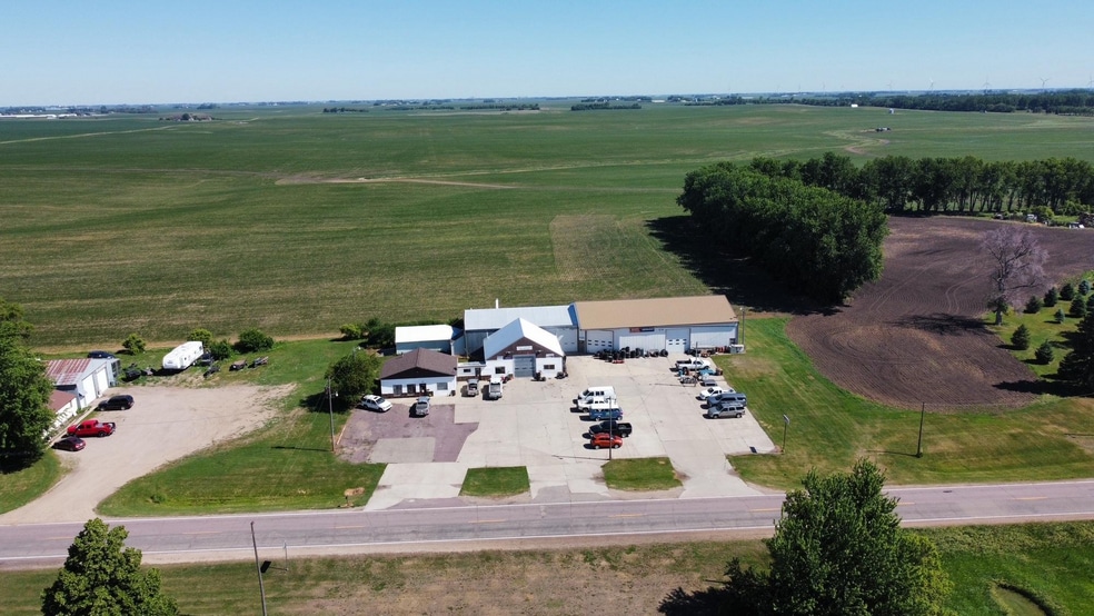 525 Amy Ave, Round Lake, MN à vendre - Aérien – Image 2 sur 7