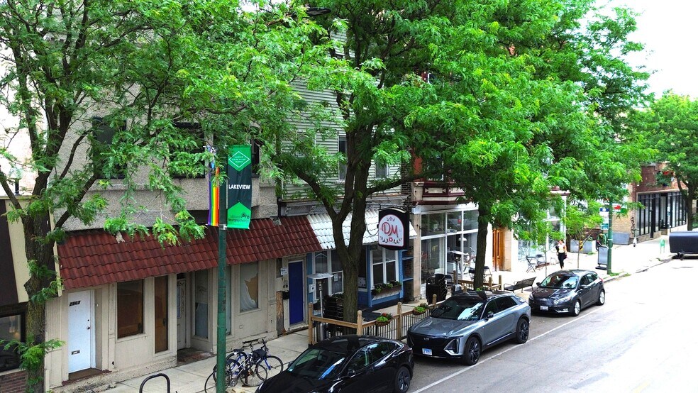 2965 N Lincoln Ave, Chicago, IL à vendre - Photo de l’immeuble – Image 2 sur 37
