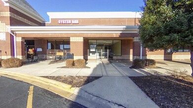 500-692 Hanes Mall Blvd, Winston-Salem, NC à louer Photo de l’immeuble– Image 1 sur 10