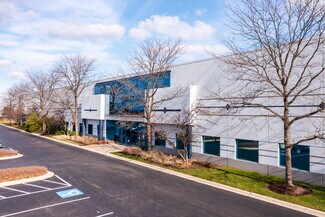 Plus de détails pour 27715-27745 Diehl Rd, Warrenville, IL - Industriel/Logistique à louer