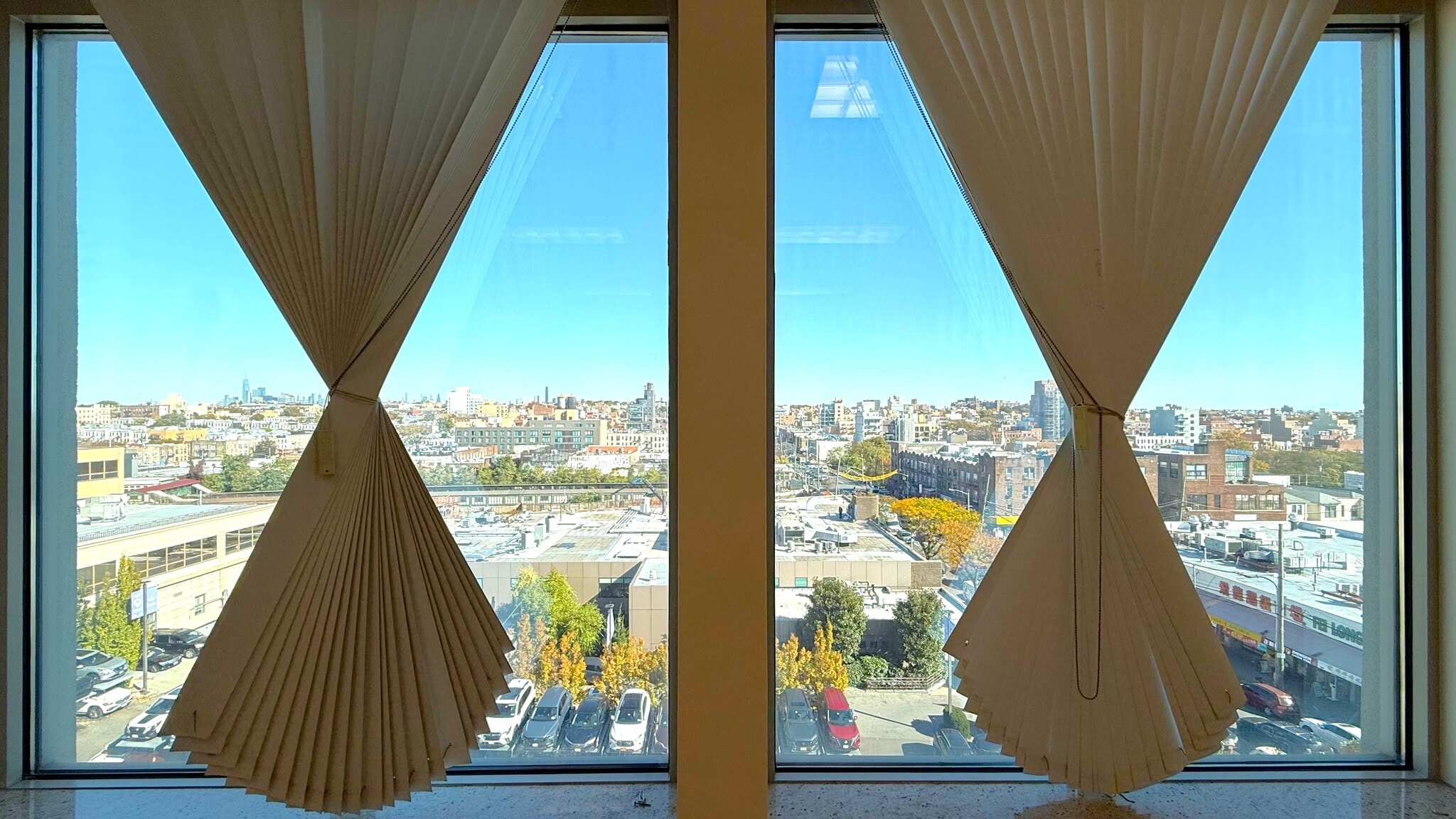 6402 8th Ave, Brooklyn, NY à louer Photo intérieure– Image 1 sur 5