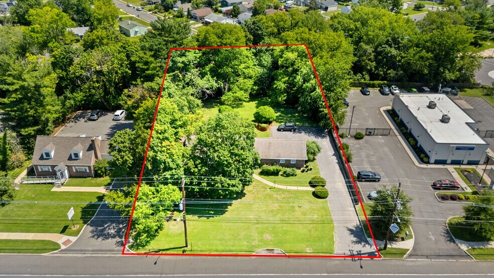609 High St, Mount Holly, NJ à vendre - Photo de l’immeuble – Image 2 sur 9