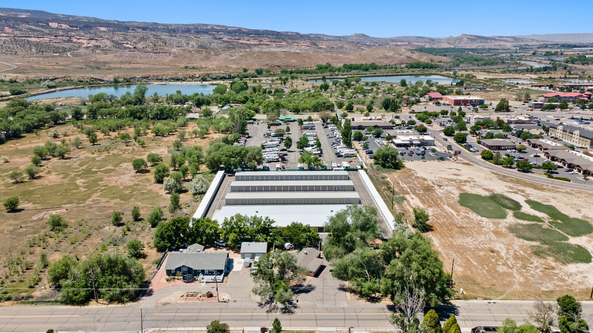 615 S Mesa St, Fruita, CO à vendre Photo de l’immeuble– Image 1 sur 31