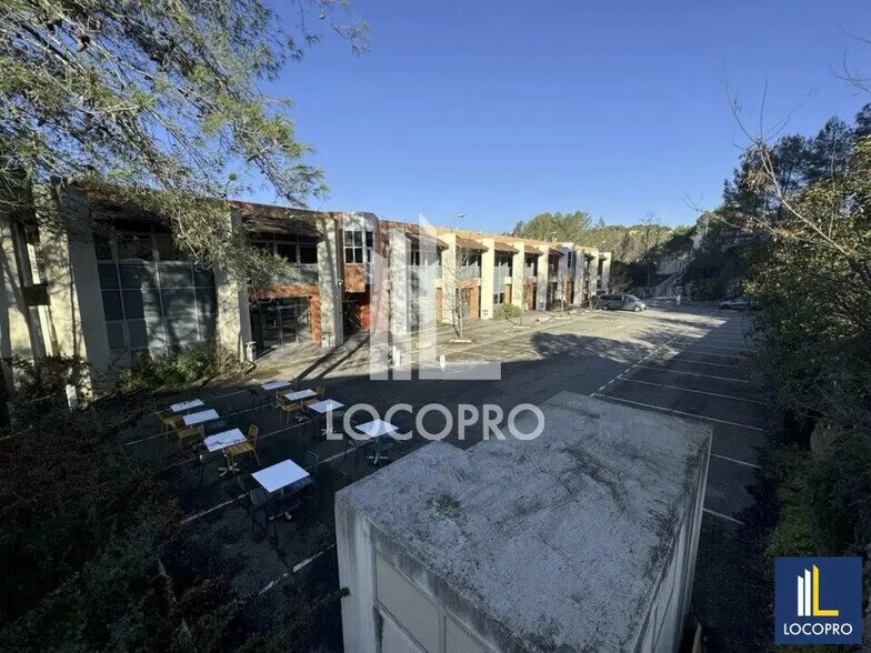 230 Route Des Dolines, Valbonne à louer - Photo de l’immeuble – Image 1 sur 2