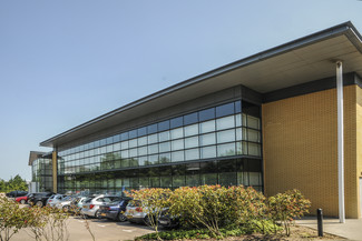 Plus de détails pour Falcon Way, Welwyn Garden City - Bureau à louer