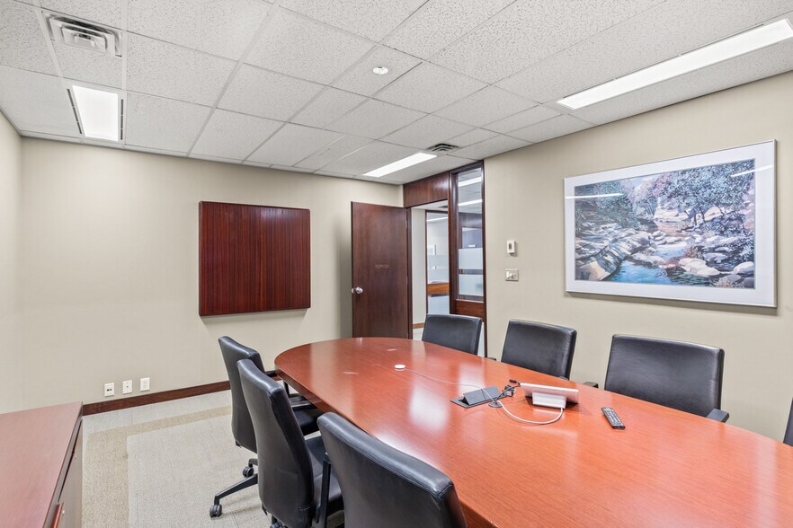 478 Bernard Av, Kelowna, BC à louer - Photo intérieure – Image 3 sur 20