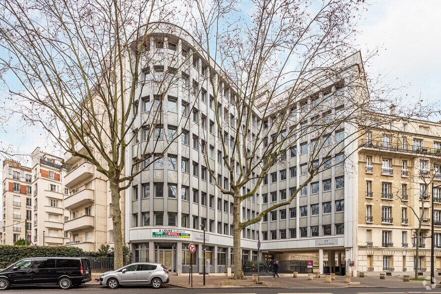 Bureau dans Boulogne-Billancourt à louer - Photo de l’immeuble – Image 2 sur 3