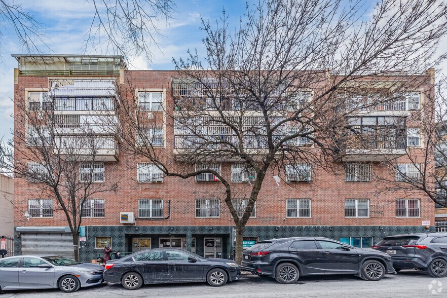 531 52nd St, Brooklyn, NY à vendre - Photo de l’immeuble – Image 2 sur 7