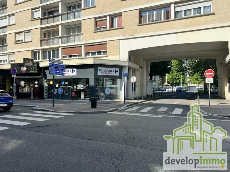 161 Rue Saint-Jean, Caen à louer - Photo de l’immeuble – Image 3 sur 11