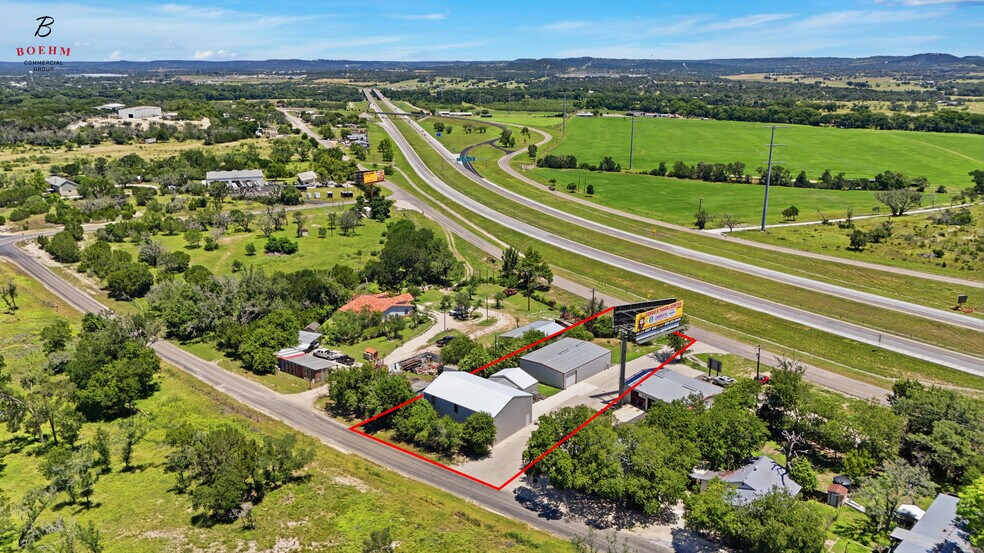 38 FM 289, Comfort, TX à louer - Photo de l’immeuble – Image 2 sur 17