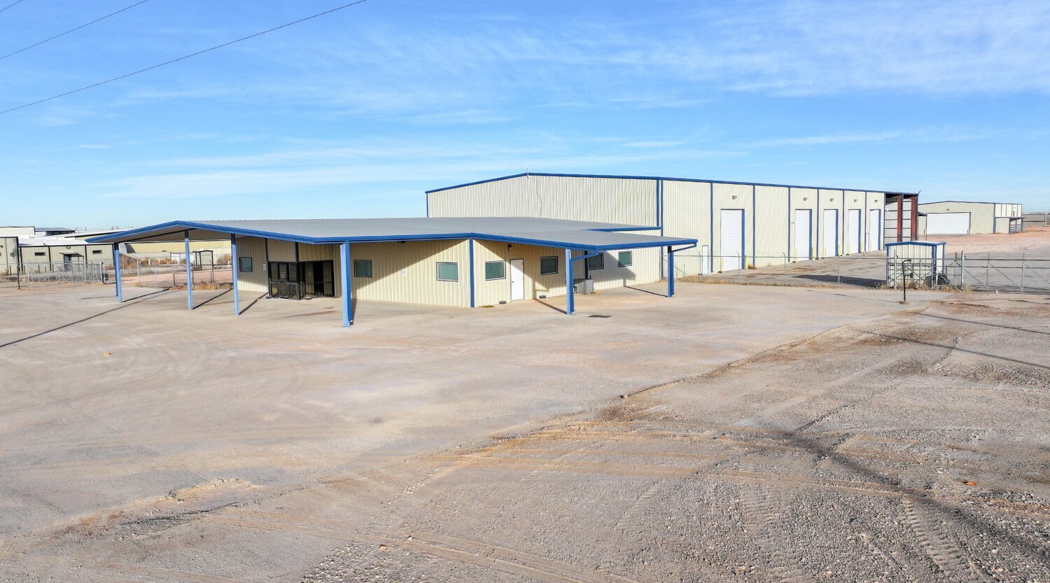 11000 W County Road 72, Midland, TX à louer Photo principale– Image 1 sur 55