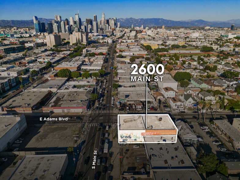 2600 S Main St, Los Angeles, CA à vendre - Photo de l’immeuble – Image 3 sur 10