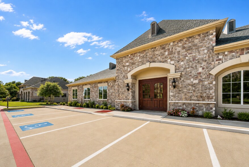1784 W McDermott Dr, Allen, TX à vendre - Photo de l’immeuble – Image 2 sur 18