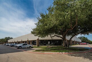 Plus de détails pour 1321 Valwood Pky, Carrollton, TX - Local d'activités à louer
