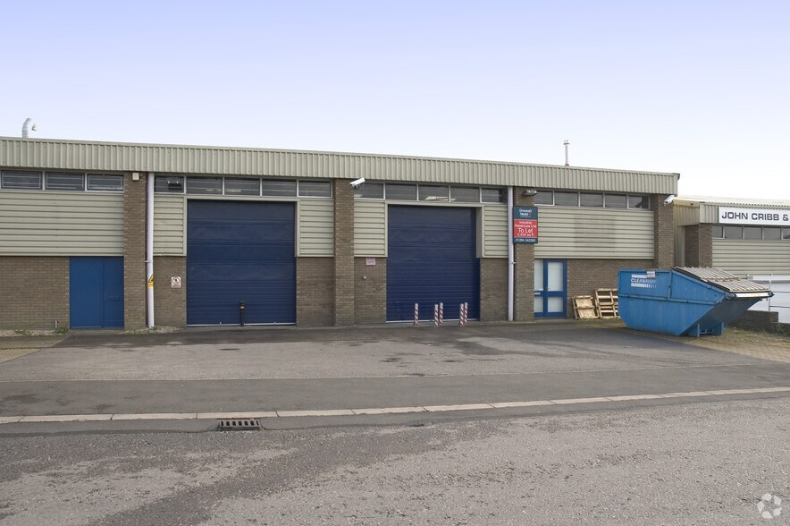 14 Towergate Industrial Park, Andover à louer - Photo de l’immeuble – Image 2 sur 5
