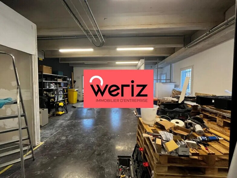 Industriel/Logistique dans Vitrolles à vendre - Photo de l’immeuble – Image 2 sur 11