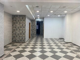 Plus de détails pour Local commercial à vendre