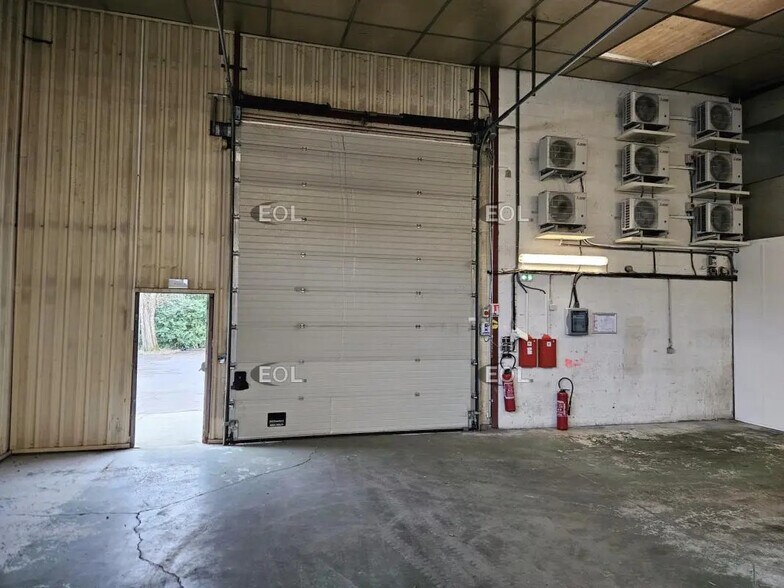 Local d’activités dans Valenton à louer - Photo intérieure – Image 3 sur 11