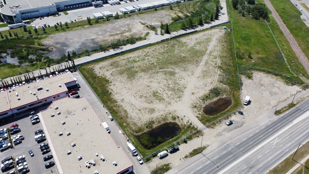 5805 17 Ave SE, Calgary, AB à vendre - Aérien – Image 3 sur 4