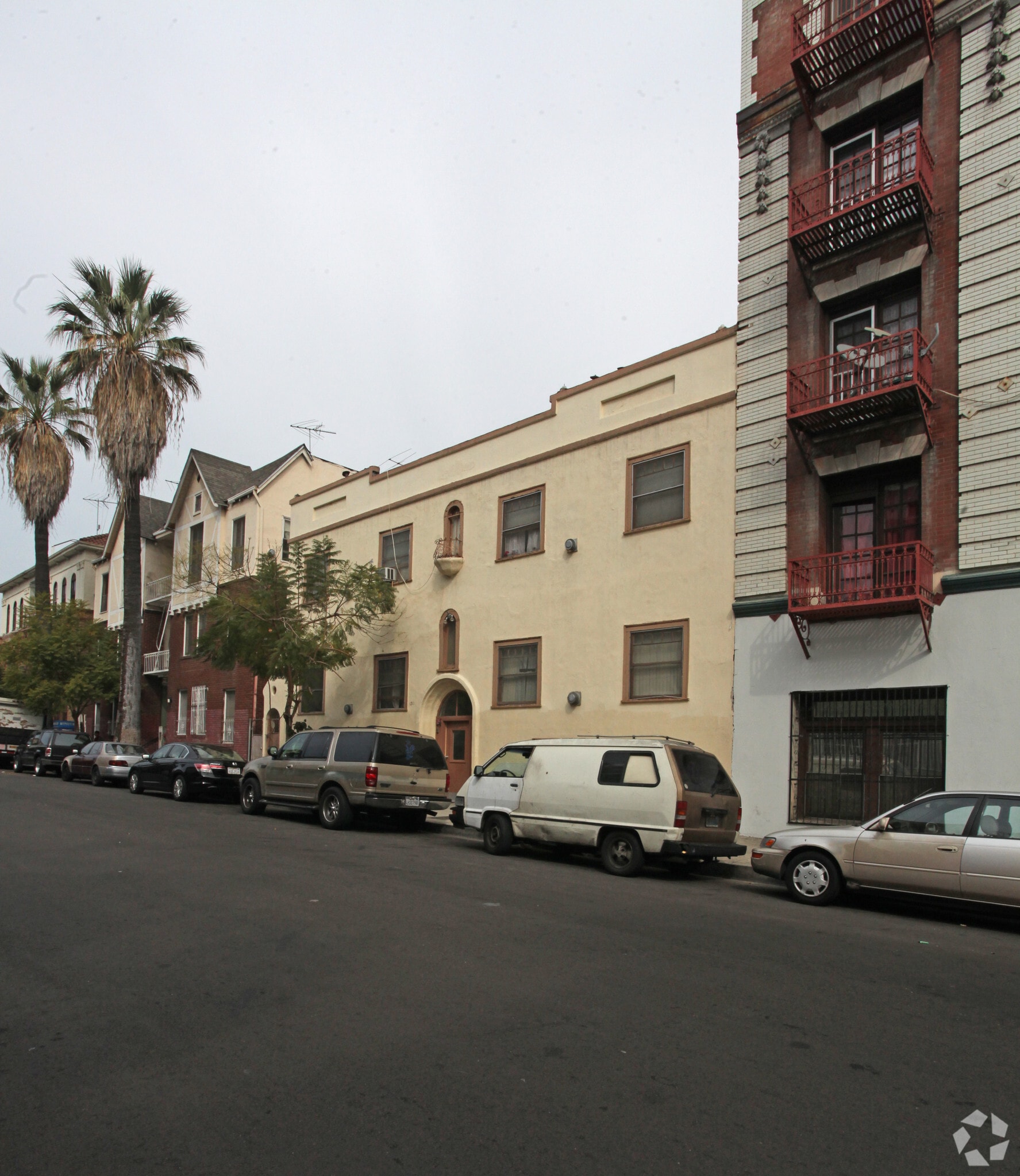 1311 Ingraham St, Los Angeles, CA à vendre Photo de l’immeuble– Image 1 sur 14