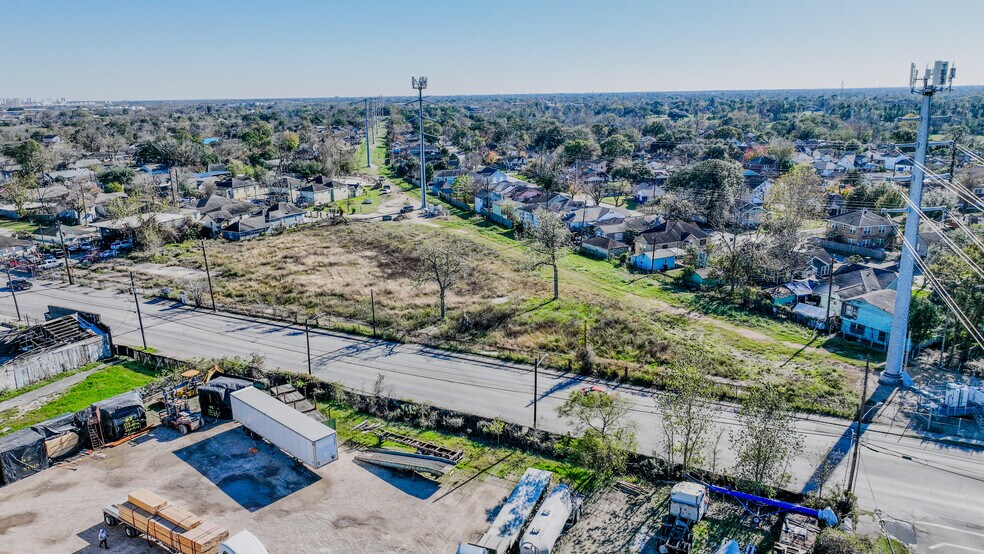7634 Harrisburg Blvd, Houston, TX à vendre - Aérien – Image 2 sur 8